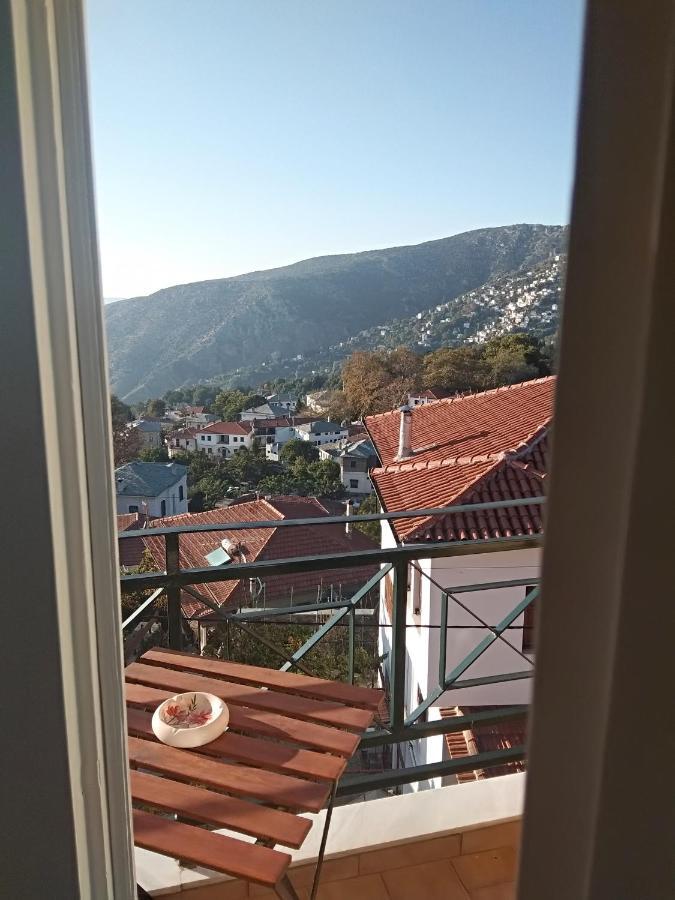 Karavos Hotel Портариа Екстериор снимка