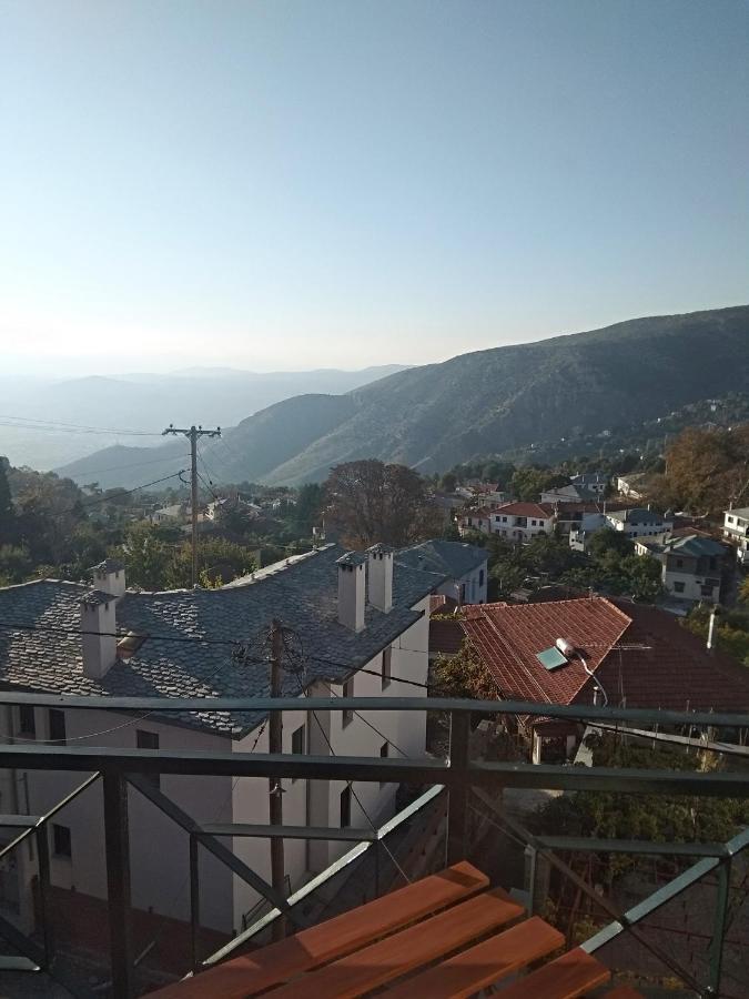 Karavos Hotel Портариа Екстериор снимка