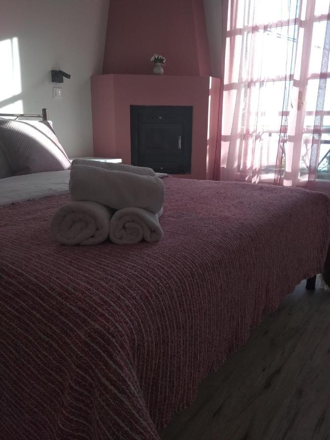 Karavos Hotel Портариа Екстериор снимка