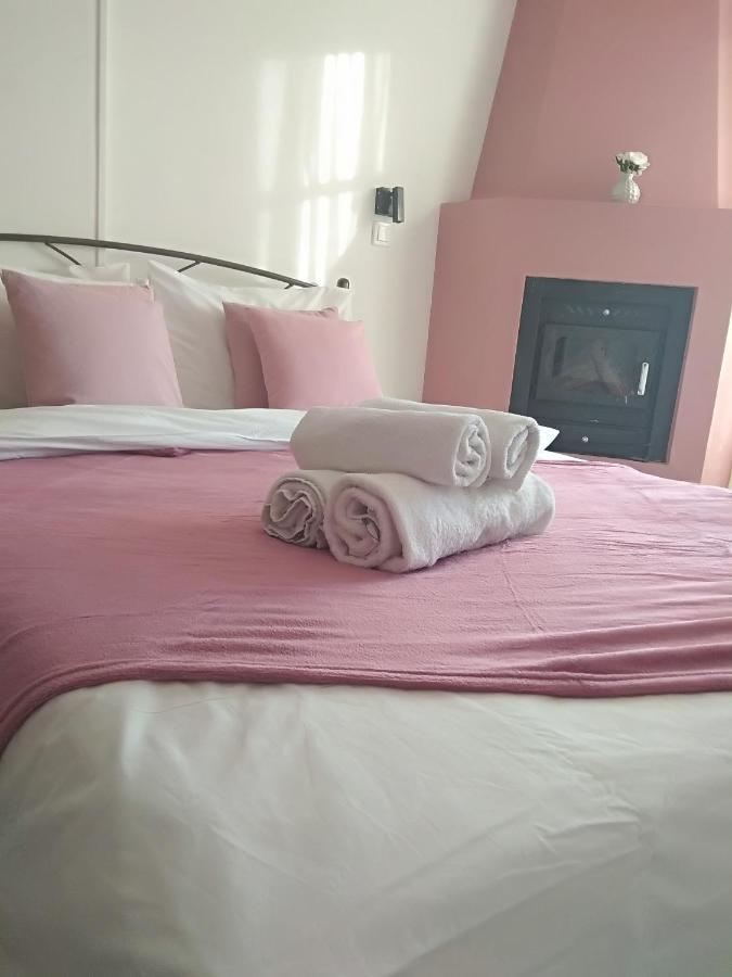 Karavos Hotel Портариа Екстериор снимка
