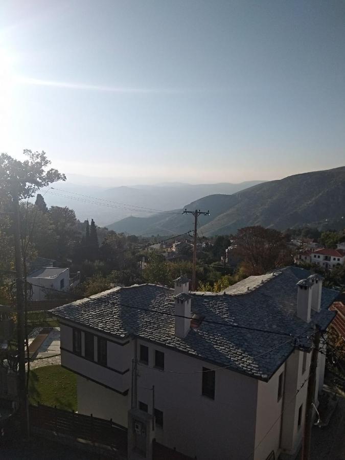 Karavos Hotel Портариа Екстериор снимка