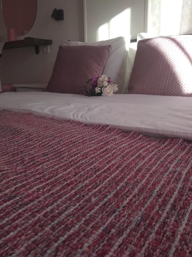 Karavos Hotel Портариа Екстериор снимка